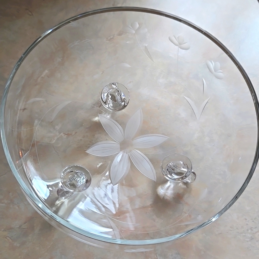 LAST CHANCE!! Princess House Floral-etched Glass Footed Serving Bowl silver rim